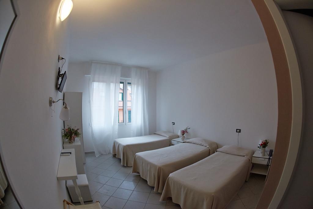 Hotel Lydia Alassio Habitación foto